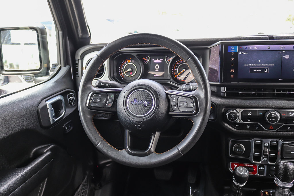 Used 2024 Jeep Wrangler Unlimited Sport AWD/4WD image 15