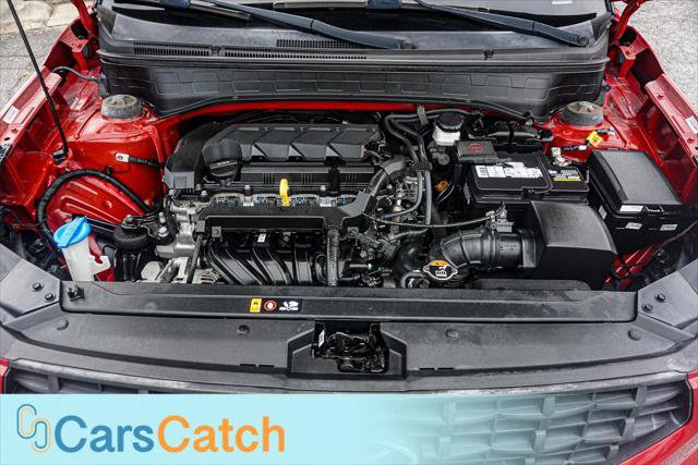 Used 2021 Hyundai Venue SE FWD image 34