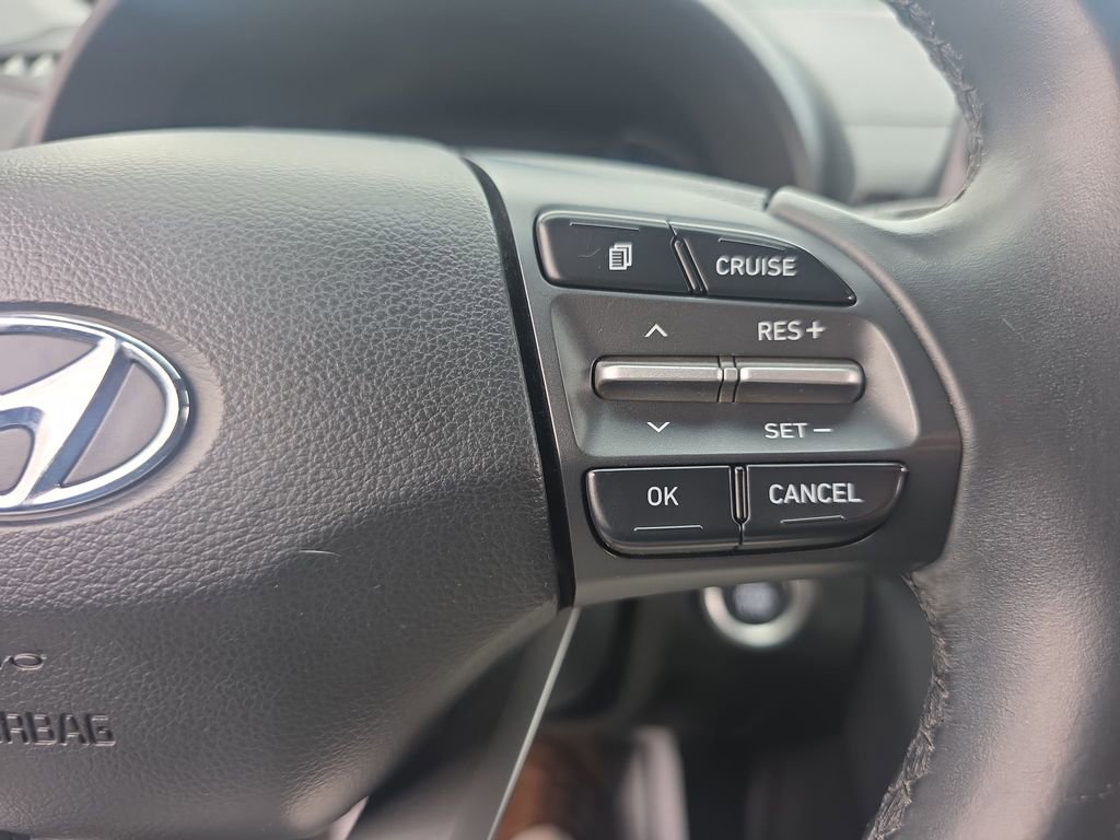 Used 2019 Hyundai Kona SEL FWD image 25