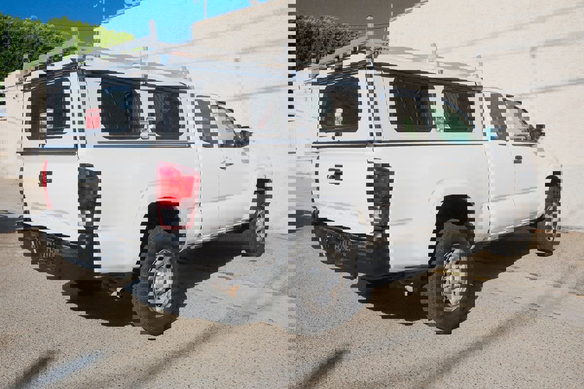 Used 2022 Toyota Tacoma SR image 6