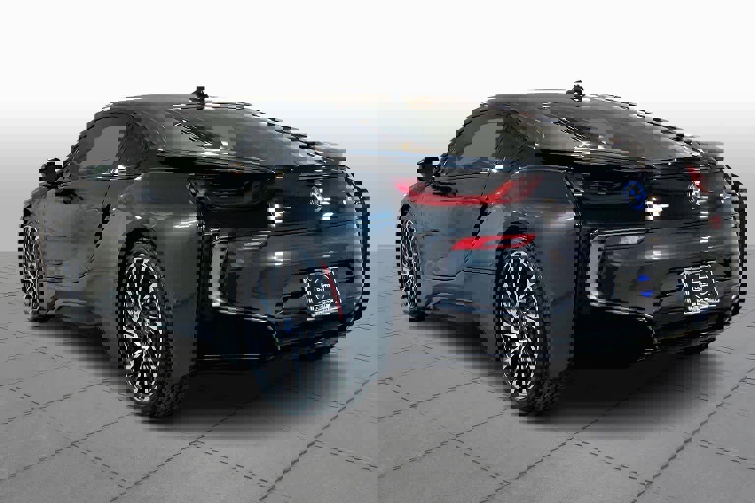 Used 2014 BMW i8 image 12