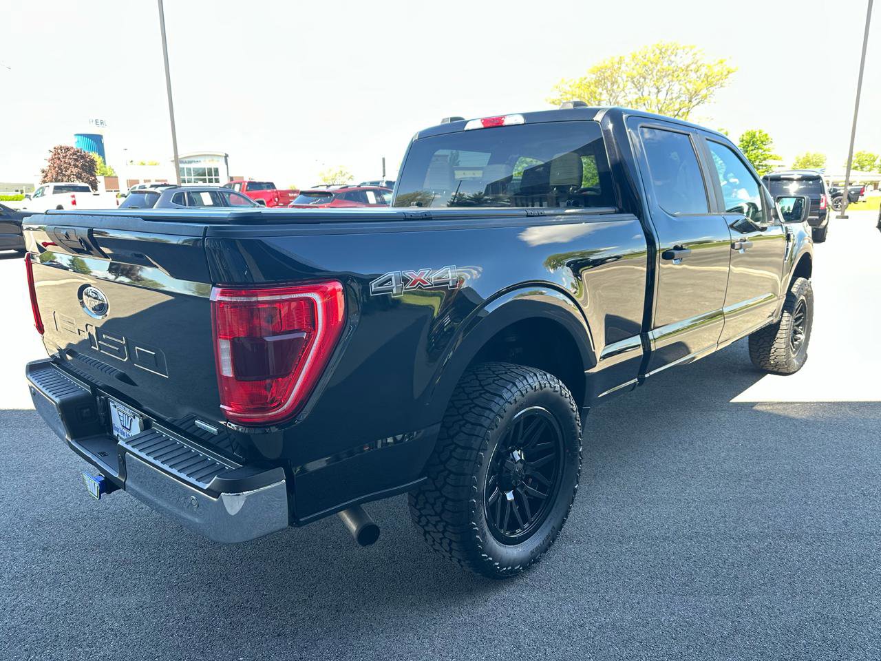 Used 2022 Ford F150 XLT w/ Trailer Tow Package AWD/4WD image 7