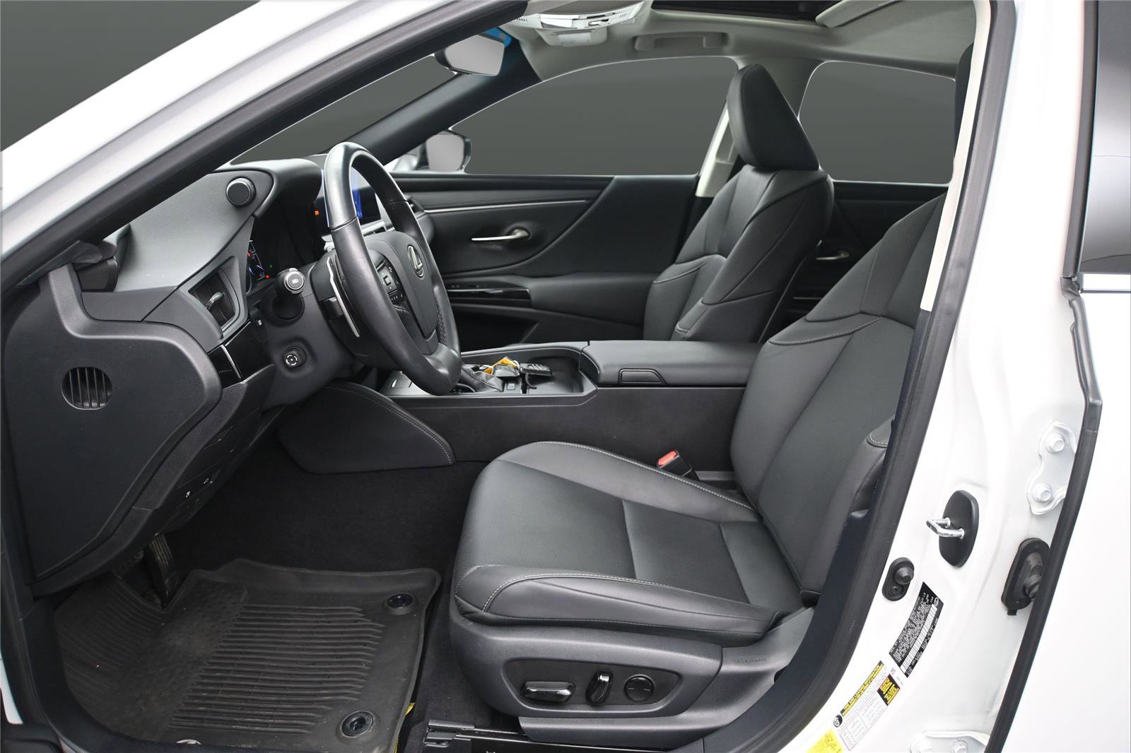 Used 2023 Lexus ES 350 w/ Premium Package FWD image 6