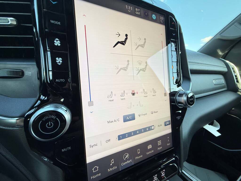 New 2026 RAM 1500 Laramie w/ Night Edition image 37