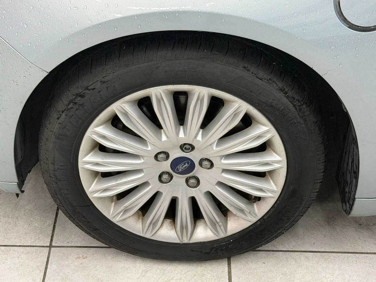 Used 2014 Ford Fusion Energi Titanium w/ Driver Assist Package FWD image 32