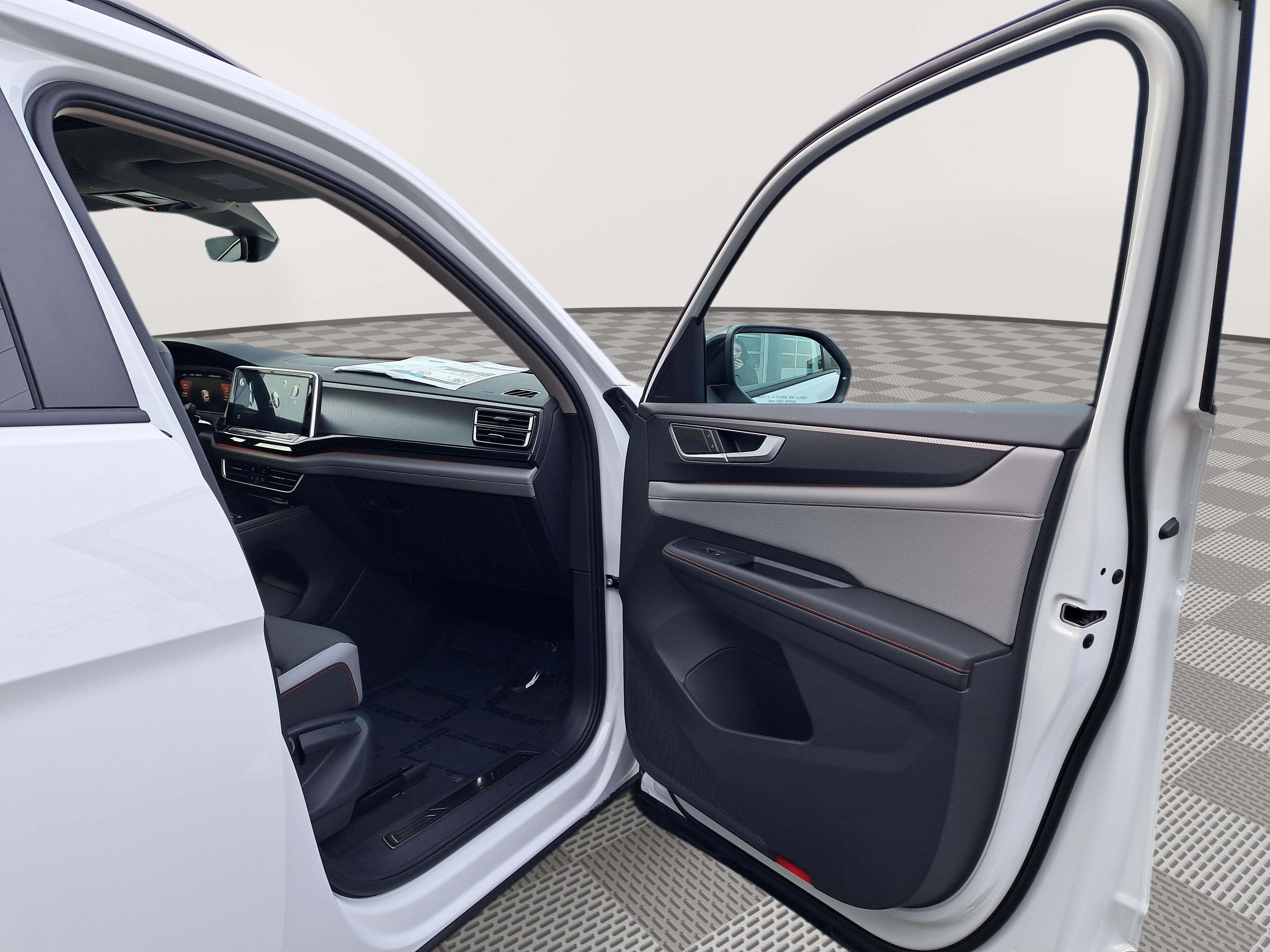 New 2025 Volkswagen Atlas Peak Edition SE image 16