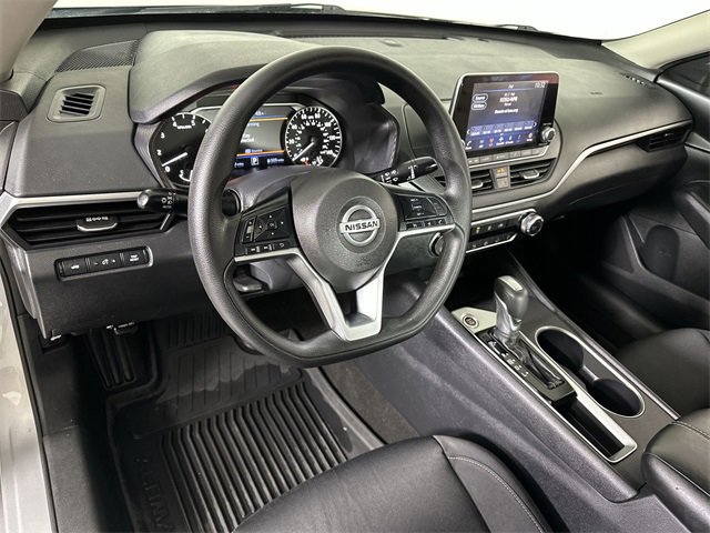 Used 2022 Nissan Altima 2.5 SV image 10