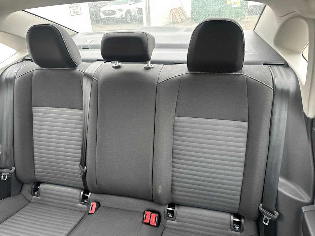 Used 2025 Volkswagen Jetta S image 18