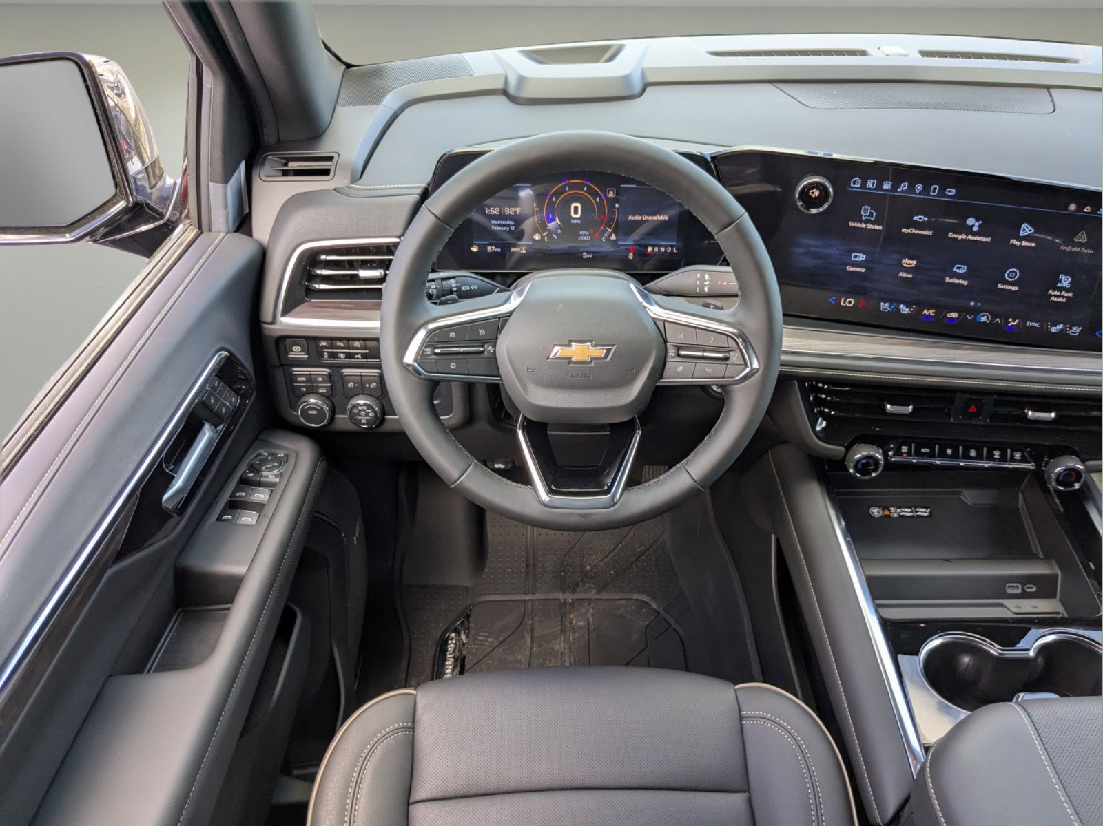 New 2025 Chevrolet Suburban Premier image 15