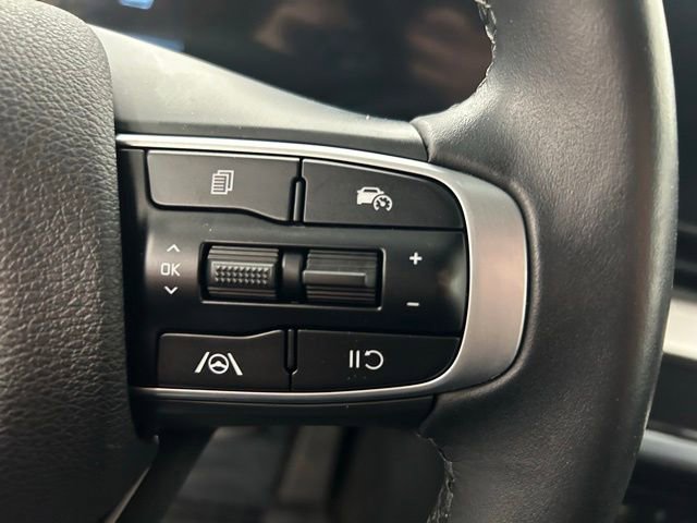 Used 2025 Kia Sportage EX w/ Premium Package image 30