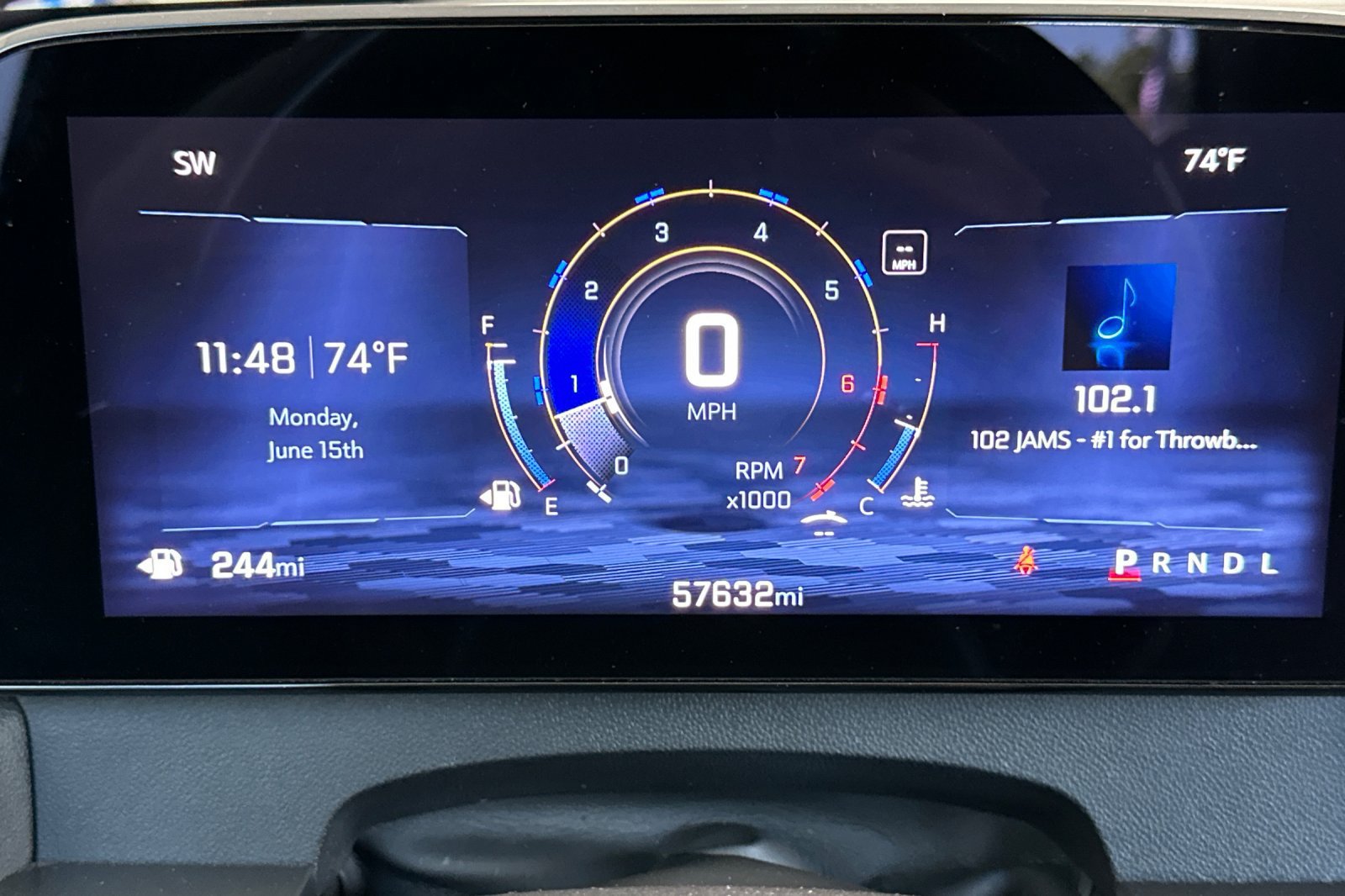 Used 2024 Chevrolet Traverse LT FWD image 41
