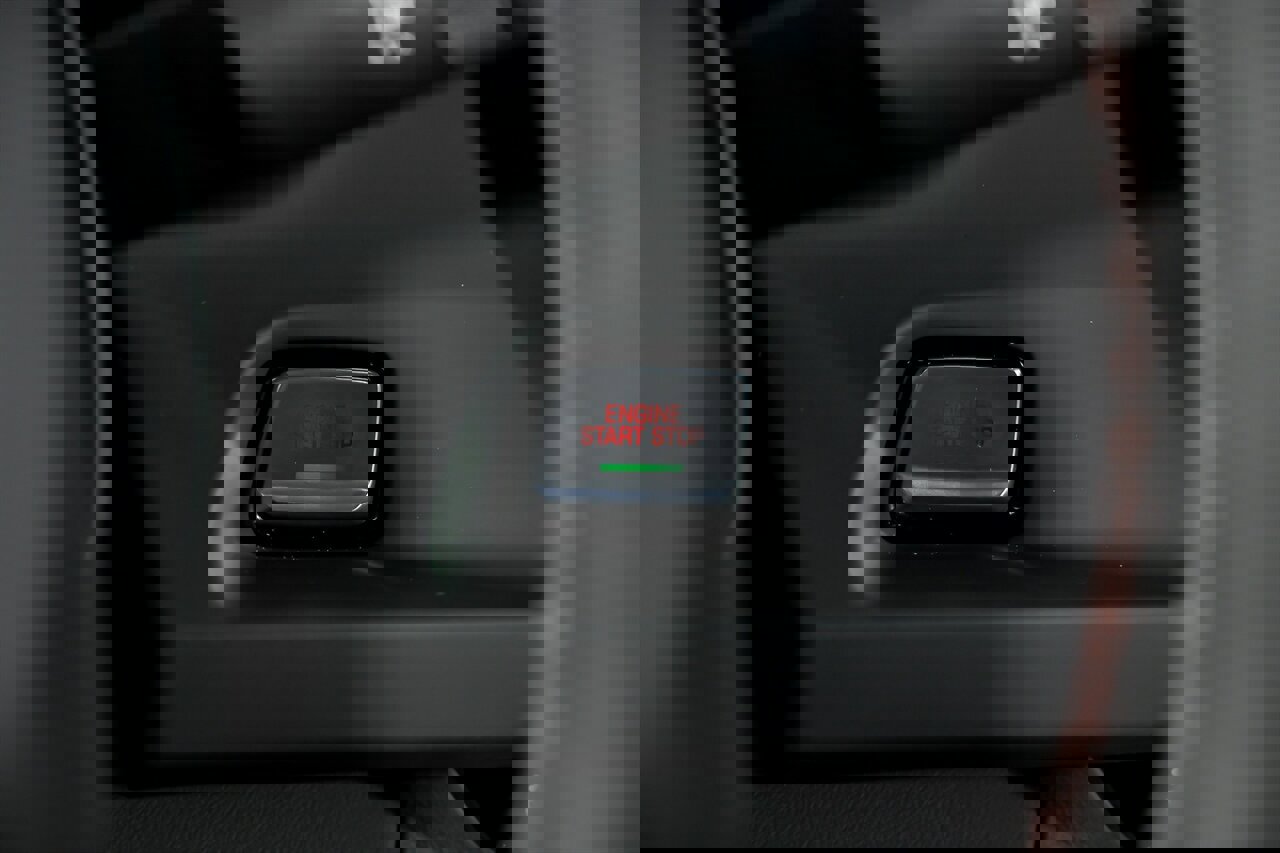 Used 2023 Chevrolet Camaro ZL1 image 31