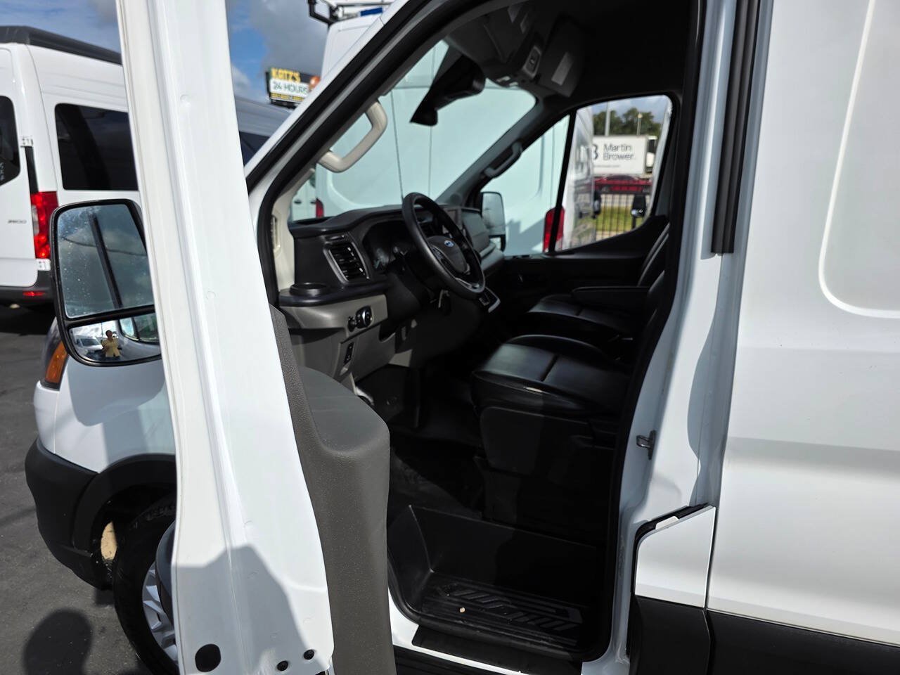 Used 2022 Ford Transit 150 Medium Roof w/ Load Area Protection Package RWD image 15