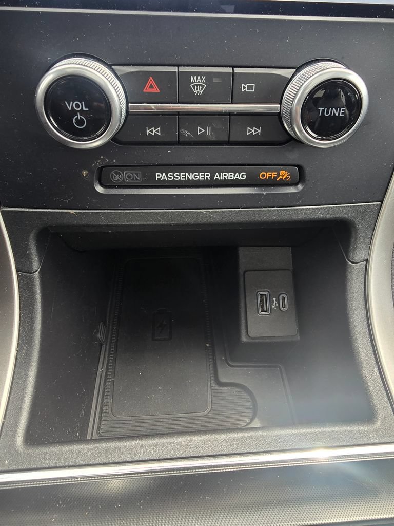 Certified 2023 Ford Edge ST-Line AWD/4WD image 23