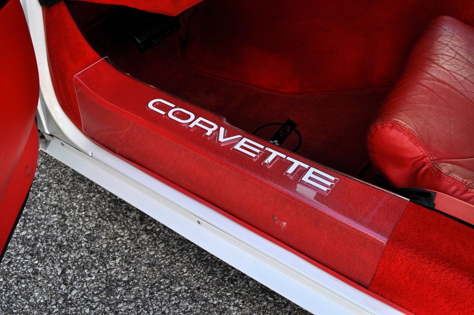 Used 1996 Chevrolet Corvette Coupe RWD image 36
