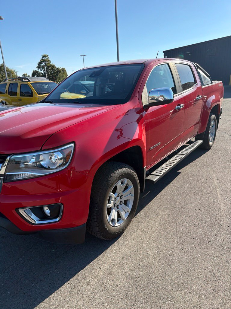 Used 2019 Chevrolet Colorado LT w/ Luxury Package, Chrome AWD/4WD image 1