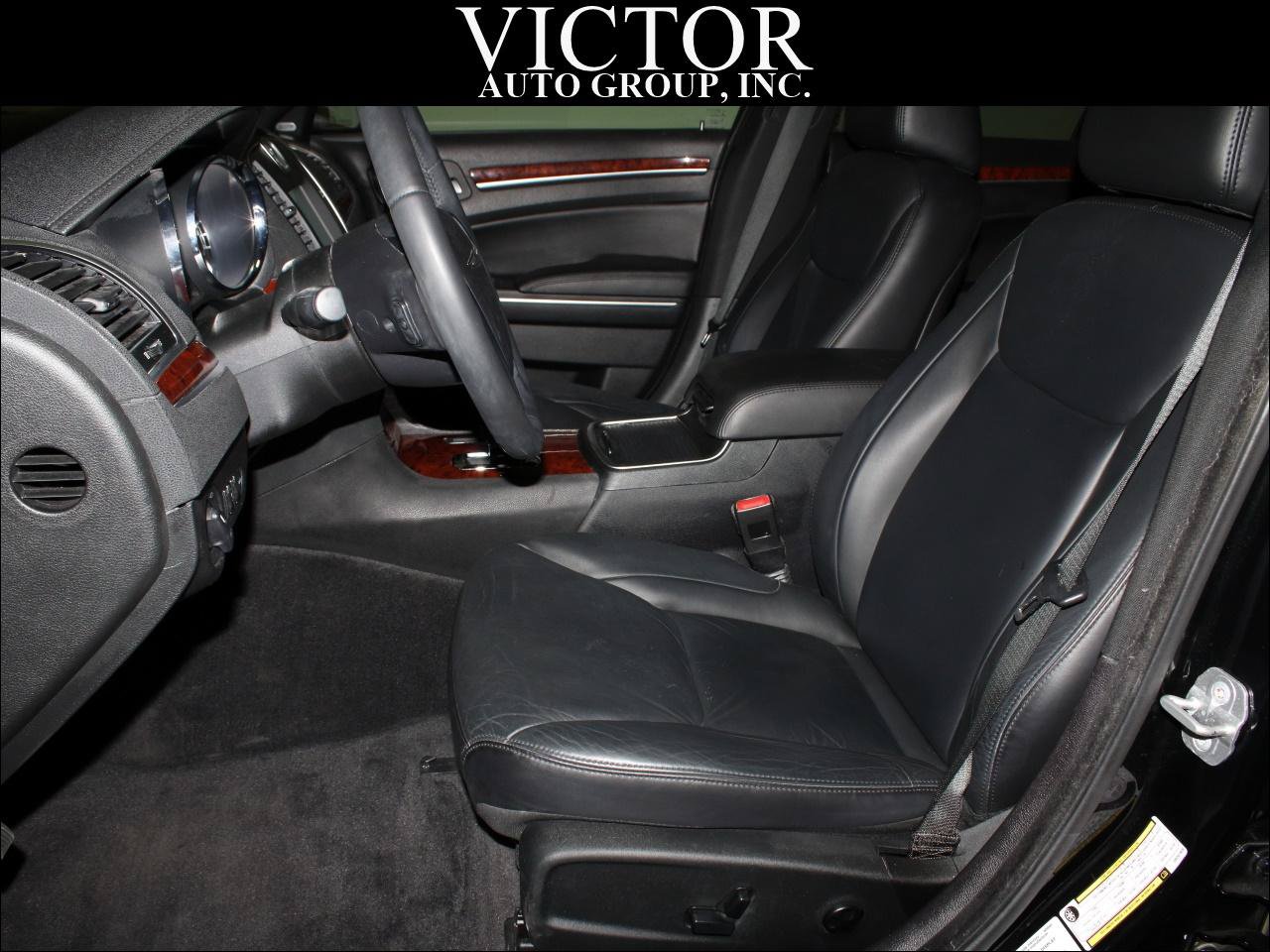 Used 2012 Chrysler 300 Limited RWD image 16
