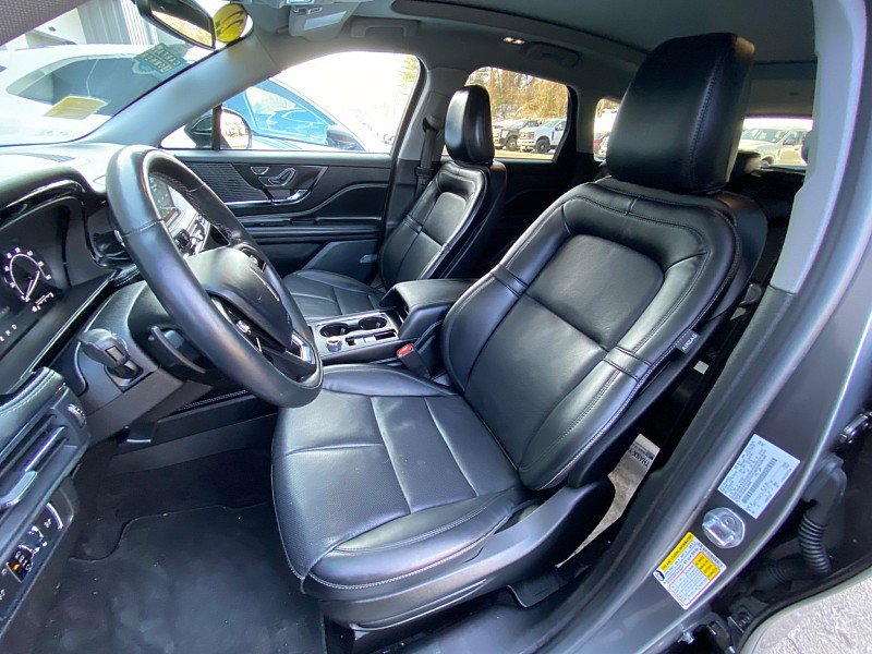 Used 2022 Lincoln Corsair AWD w/ Premium Package image 23