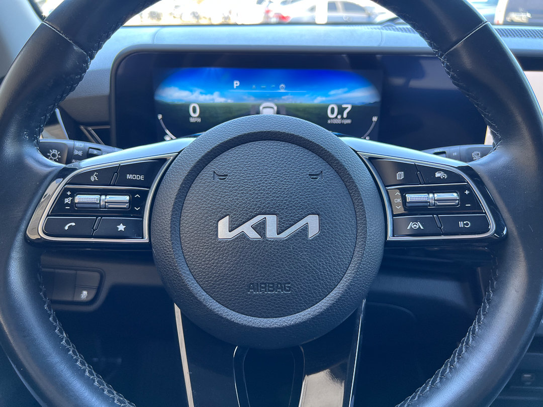 Used 2024 Kia Seltos X-Line AWD/4WD image 16