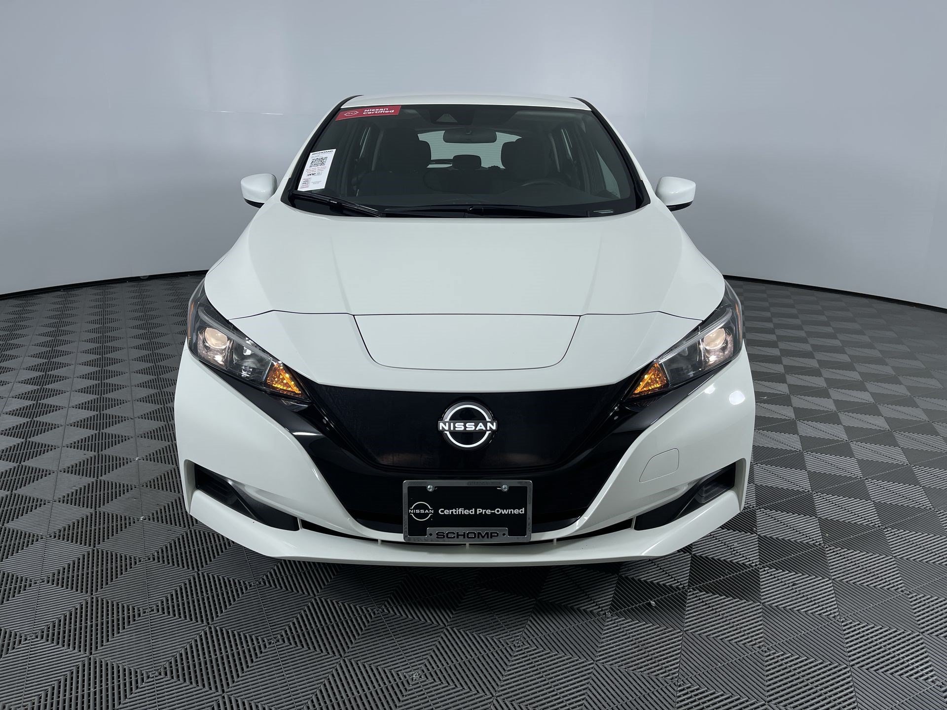 Certified 2025 Nissan Leaf S FWD image 27