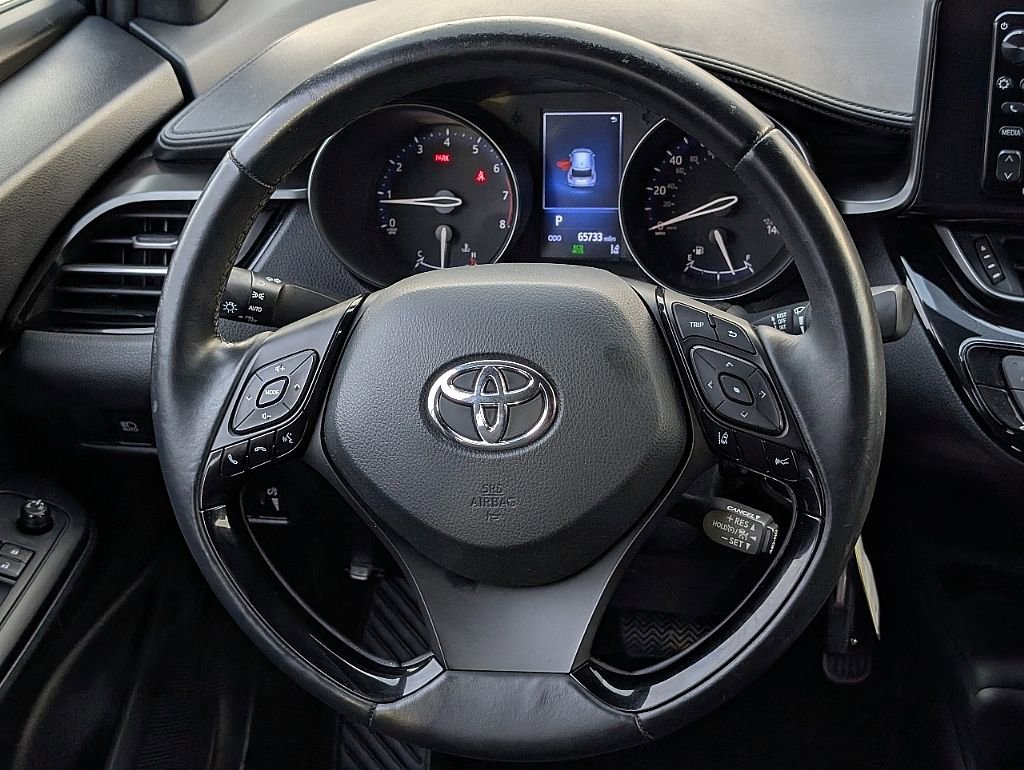 Used 2018 Toyota C-HR XLE image 21