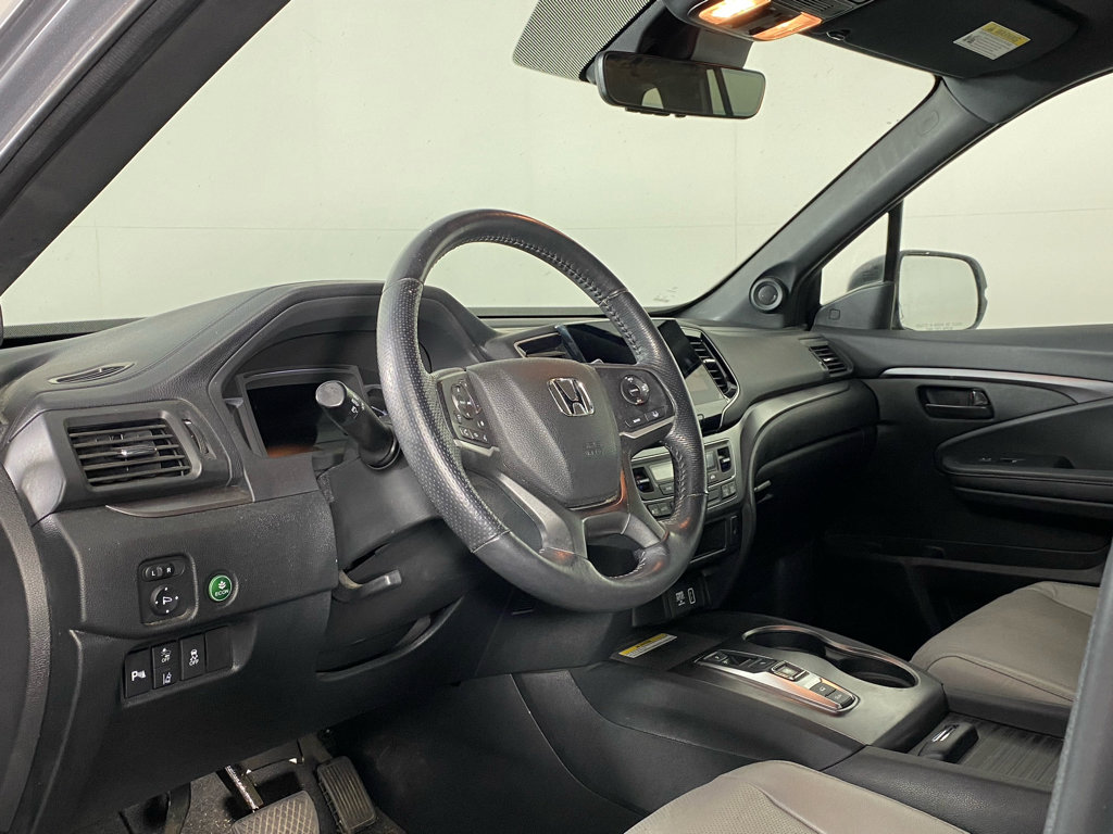 Used 2023 Honda Passport EX-L image 4
