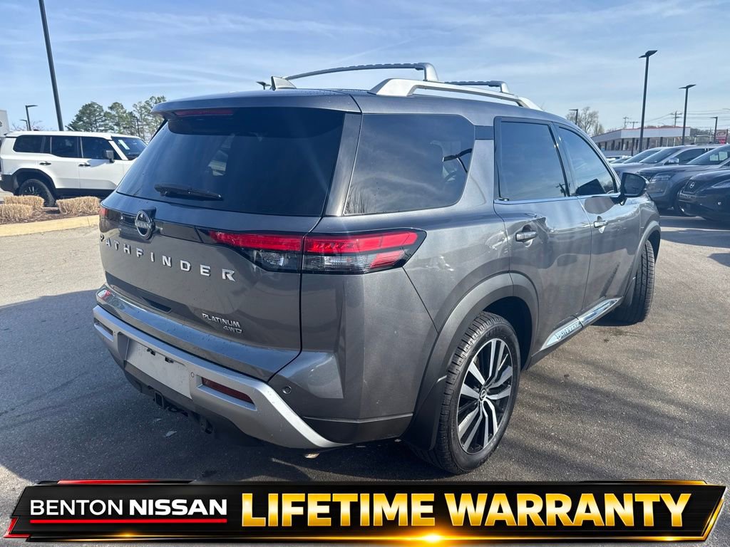 Used 2024 Nissan Pathfinder Platinum w/ Cargo Package image 8