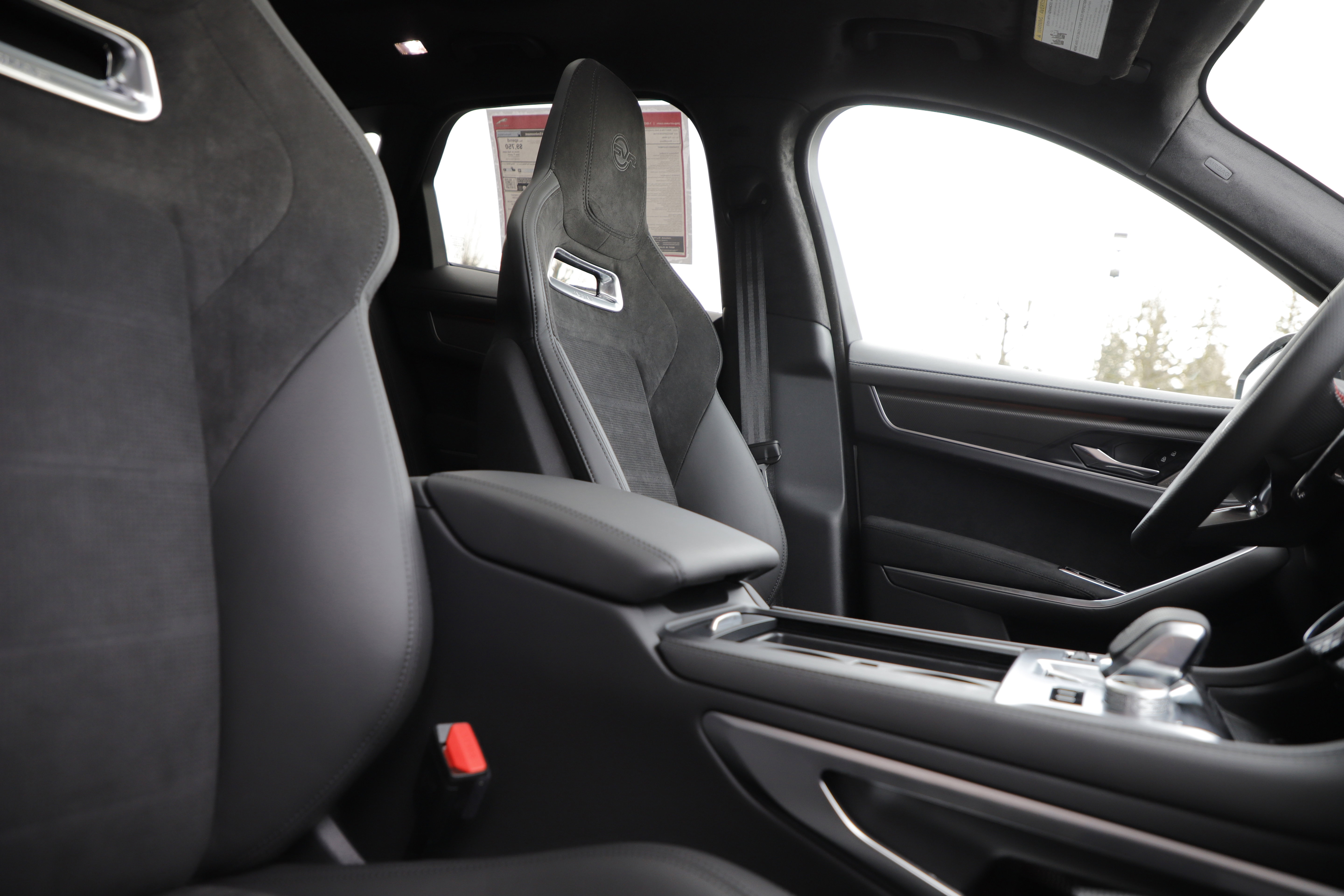 New 2026 Jaguar F-PACE SVR image 11