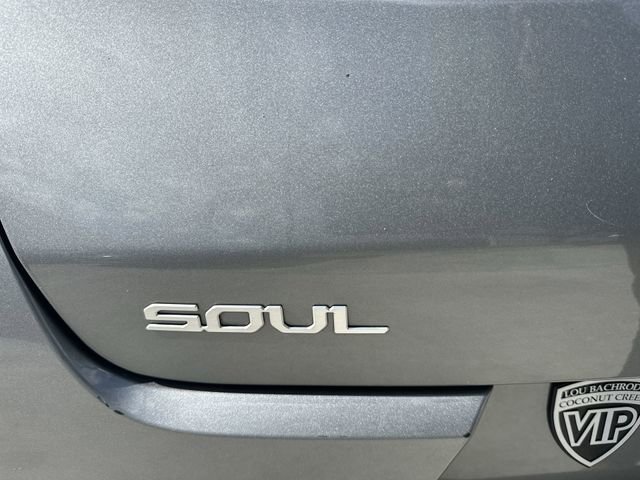 Used 2024 Kia Soul LX w/ Option Group 015 FWD image 12