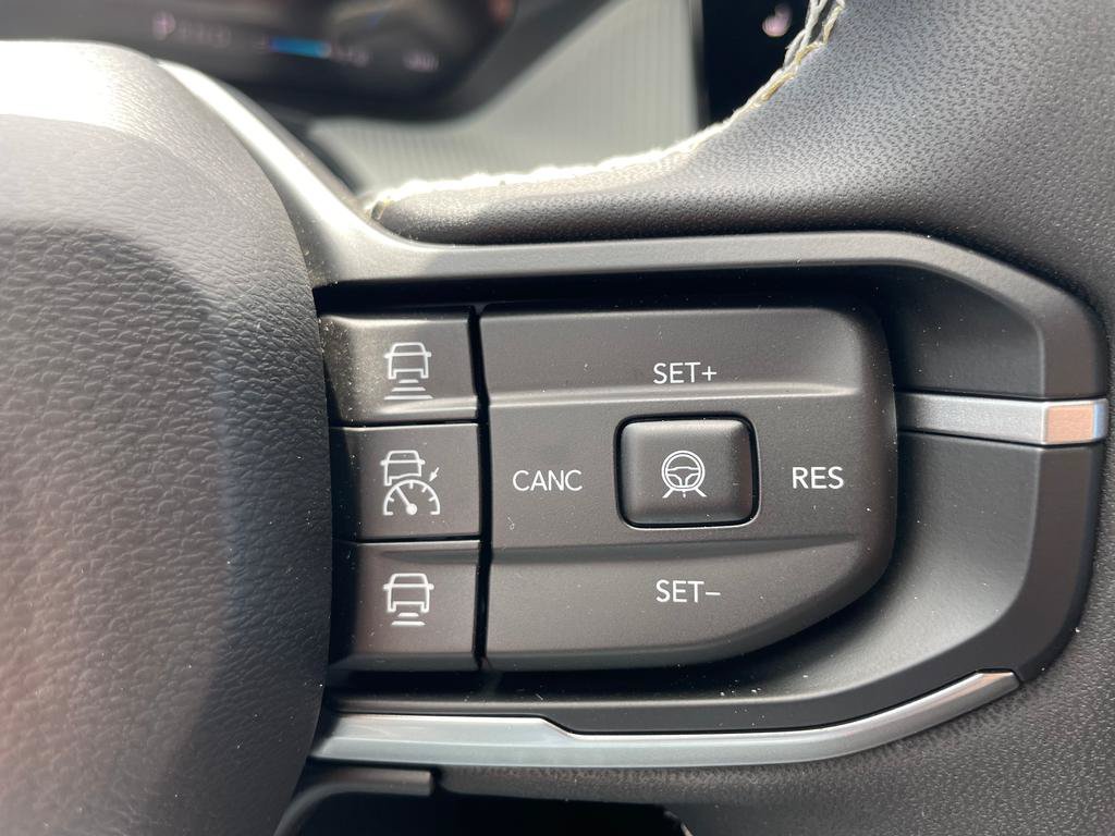 New 2026 Jeep Cherokee Laredo AWD/4WD image 21