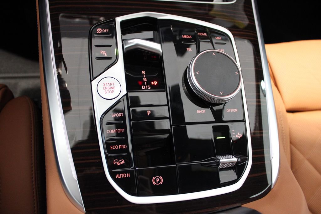 New 2026 BMW X7 xDrive40i image 15