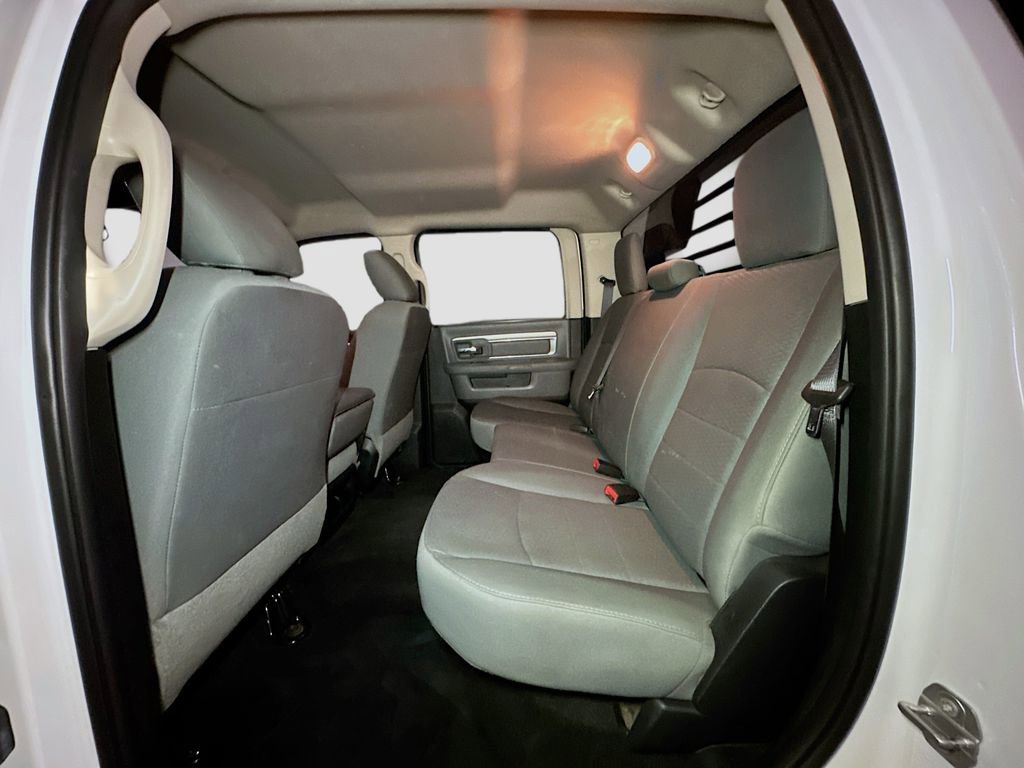Used 2016 RAM 3500 SLT w/ Quick Order Package 29G SLT AWD/4WD image 31