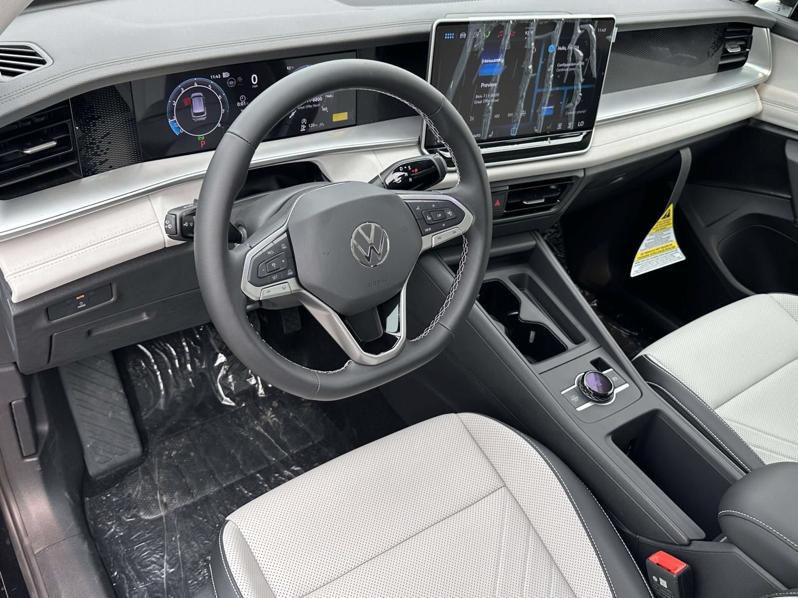 New 2026 Volkswagen Tiguan SE AWD/4WD image 10