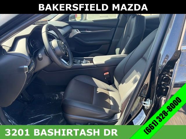 New 2026 MAZDA MAZDA3 Hatchback w/Premium Plus Pkg image 9
