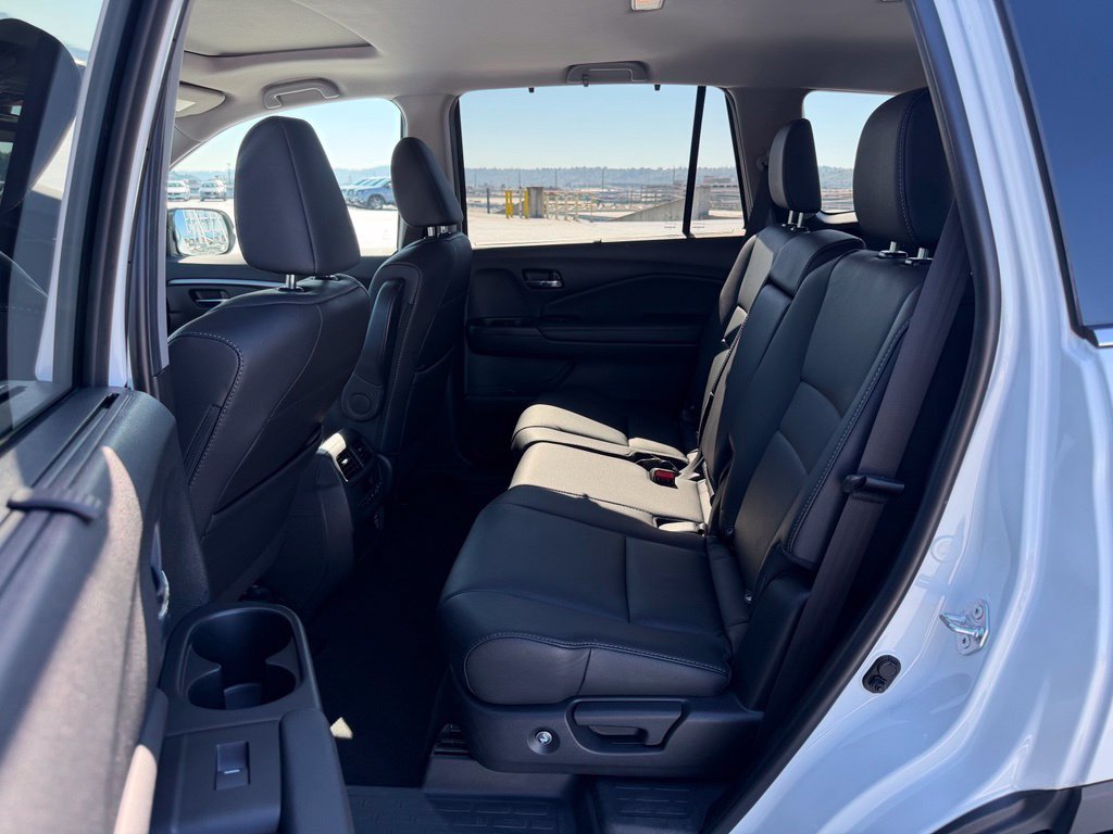 Used 2021 Honda Pilot Special Edition image 11