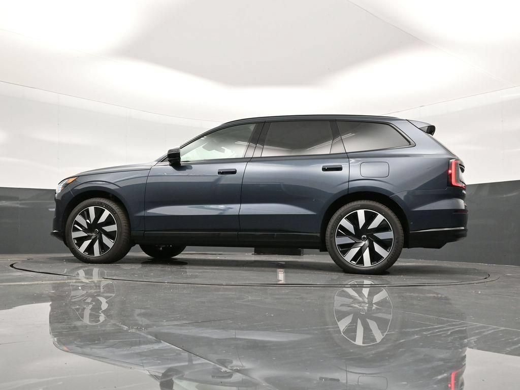 New 2025 Volvo EX90 Ultra AWD/4WD image 30