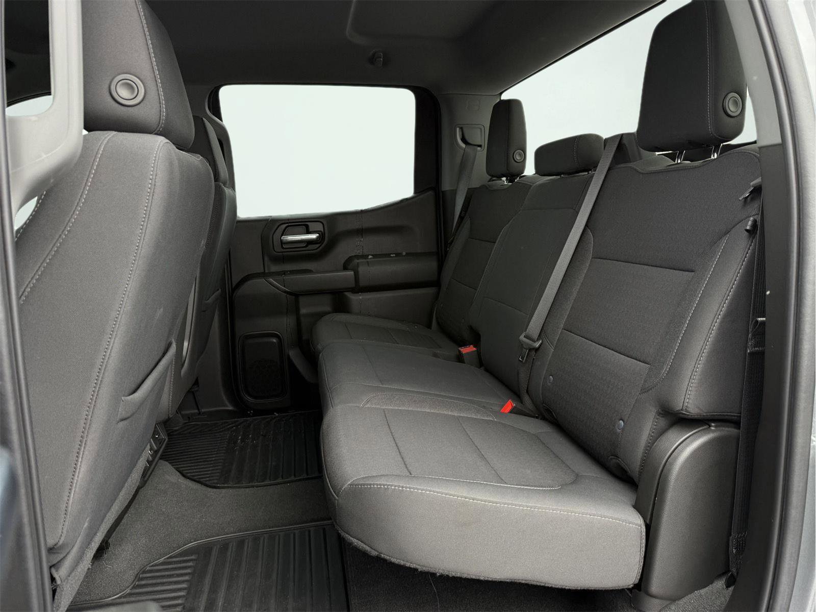 Used 2021 Chevrolet Silverado 1500 LT image 17