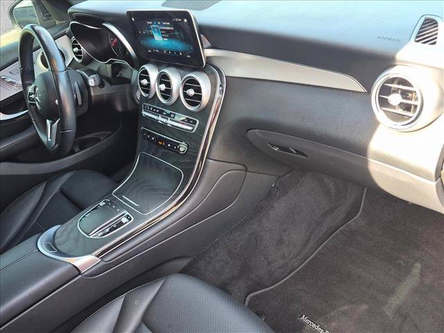 Used 2021 Mercedes-Benz GLC 300 4MATIC image 20