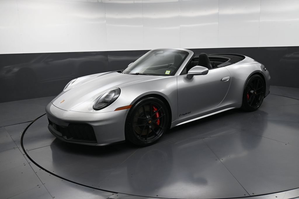 New 2026 Porsche 911 Carrera 4 GTS AWD/4WD image 31