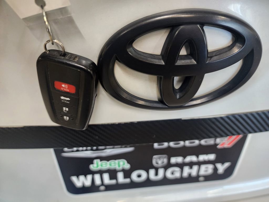 Used 2018 Toyota Camry XSE w/ Driver Assist Package image 44