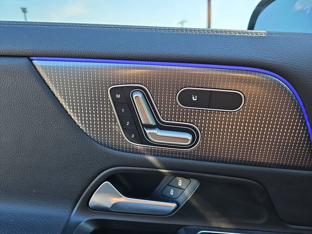 Used 2022 Mercedes-Benz GLA 250 image 32