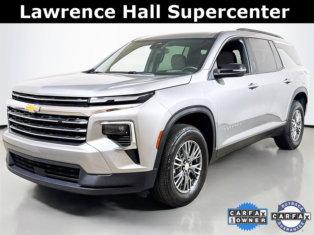 Certified 2025 Chevrolet Traverse LT image 1