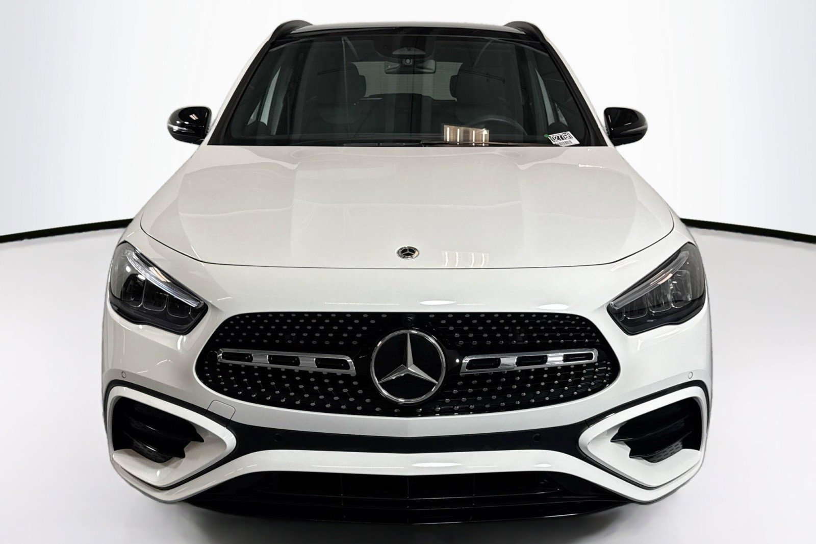 Certified 2025 Mercedes-Benz GLA 250 4MATIC image 2