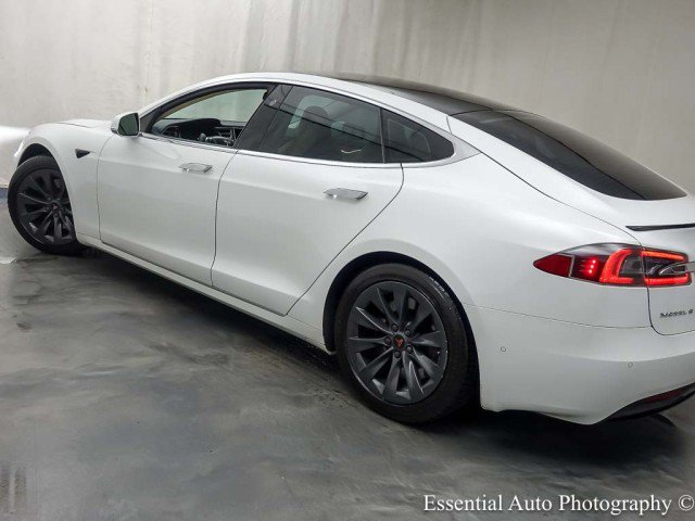 Used 2017 Tesla Model S 100D AWD/4WD image 10