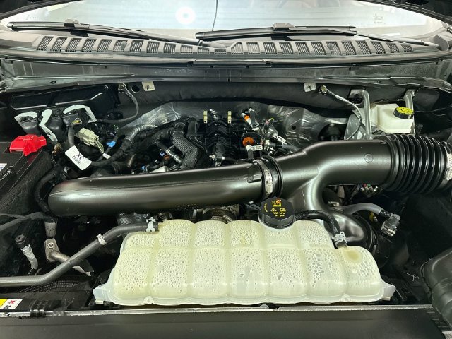 Used 2025 Lincoln Navigator Reserve AWD/4WD image 33