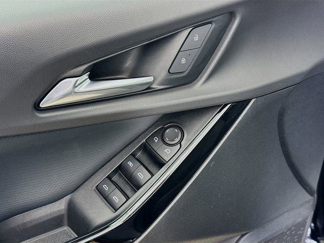 Used 2025 Chevrolet Equinox LT image 19