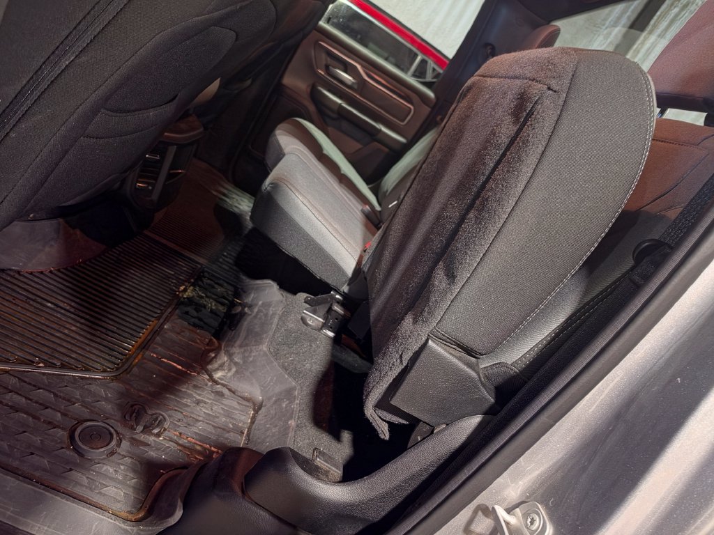 Used 2022 RAM 1500 Big Horn AWD/4WD image 8