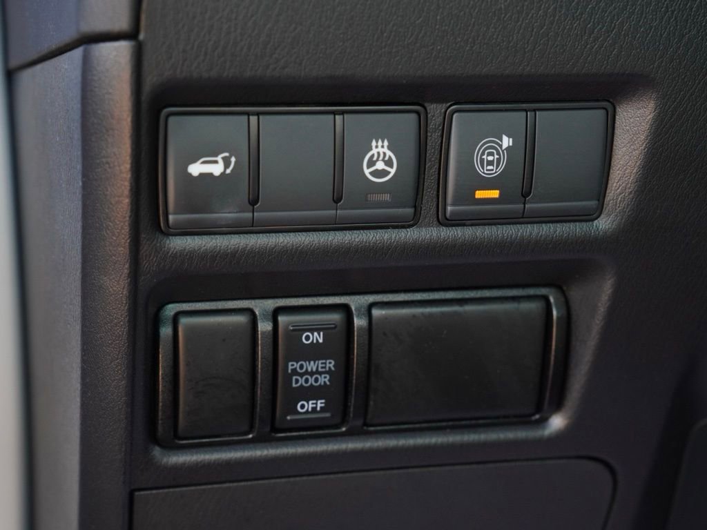 Used 2024 Nissan Armada SL w/ Captain's Chairs Package image 11