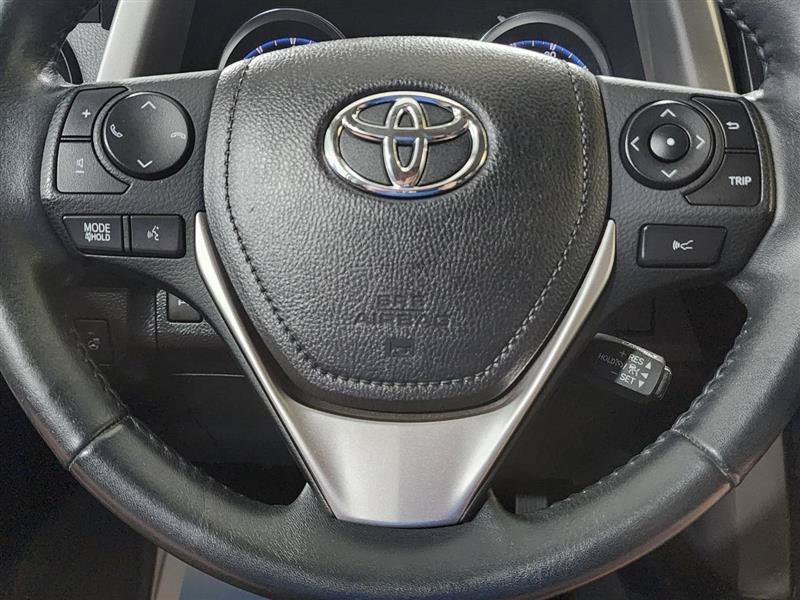Used 2017 Toyota RAV4 Platinum w/ All Weather Liner Package AWD/4WD image 19
