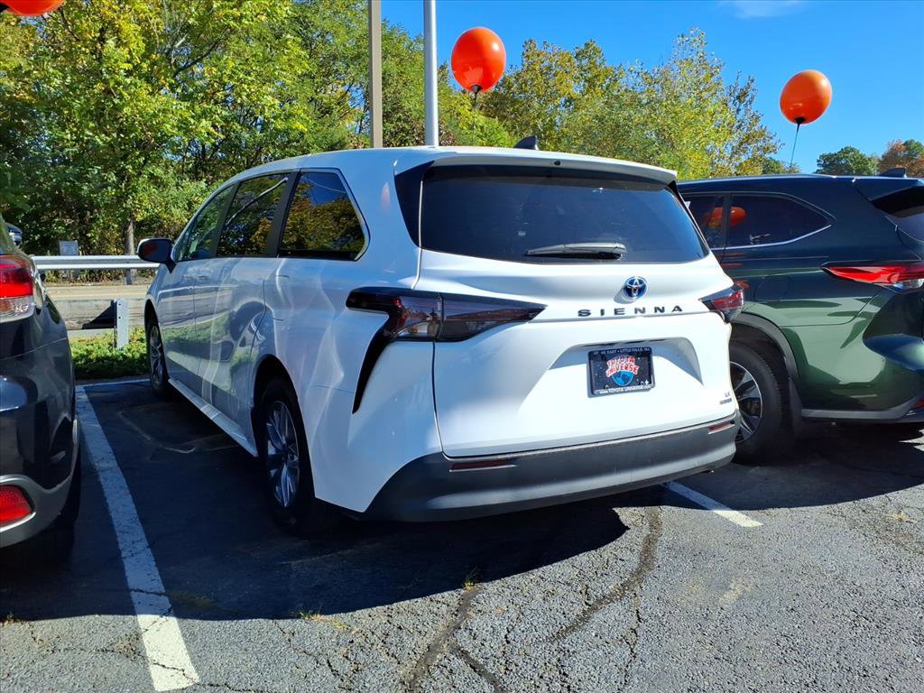 Certified 2023 Toyota Sienna LE